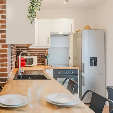 Fully-equipped Near The Center Of Lille