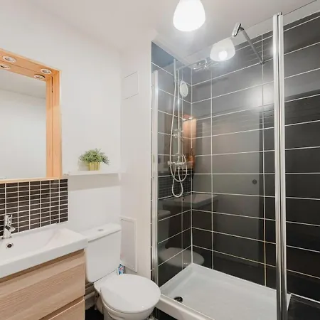 Fully-equipped Near The Center Of