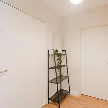 Апартаменты Fully-equipped Near The Center Of